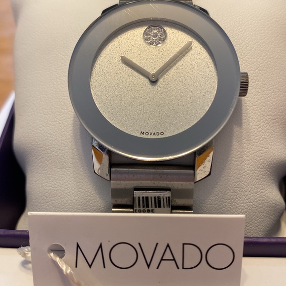 Movado BOLD woman’s watch - Picture 3 of 15